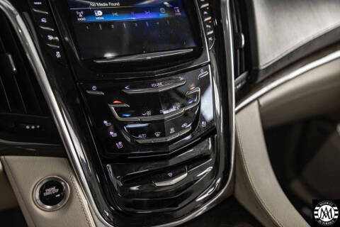 2018 Cadillac Escalade ESV Luxury