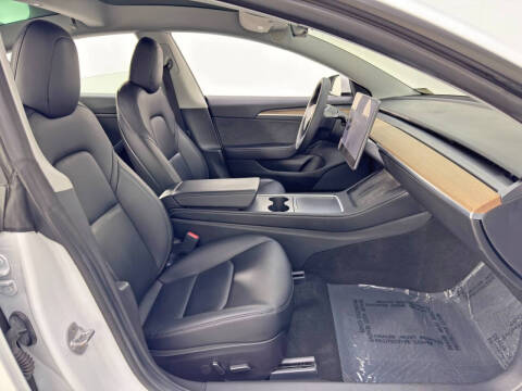 2021 Tesla Model 3 Standard Range Plus