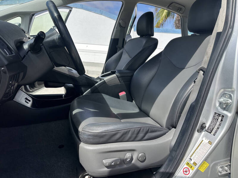 2012 Toyota Prius Four