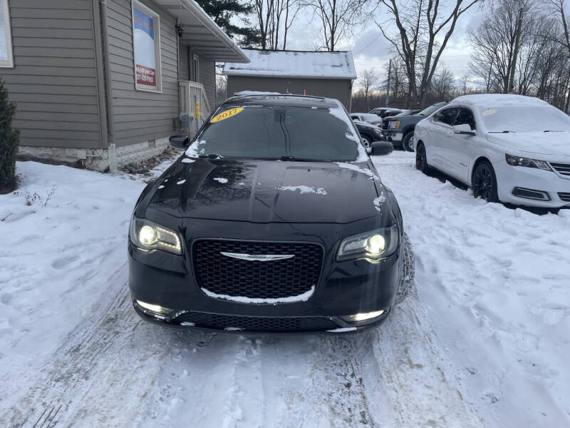2017 Chrysler 300 S