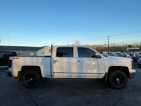 2015 Chevrolet Silverado 1500 for sale at Rennen Performance in Auburn ME