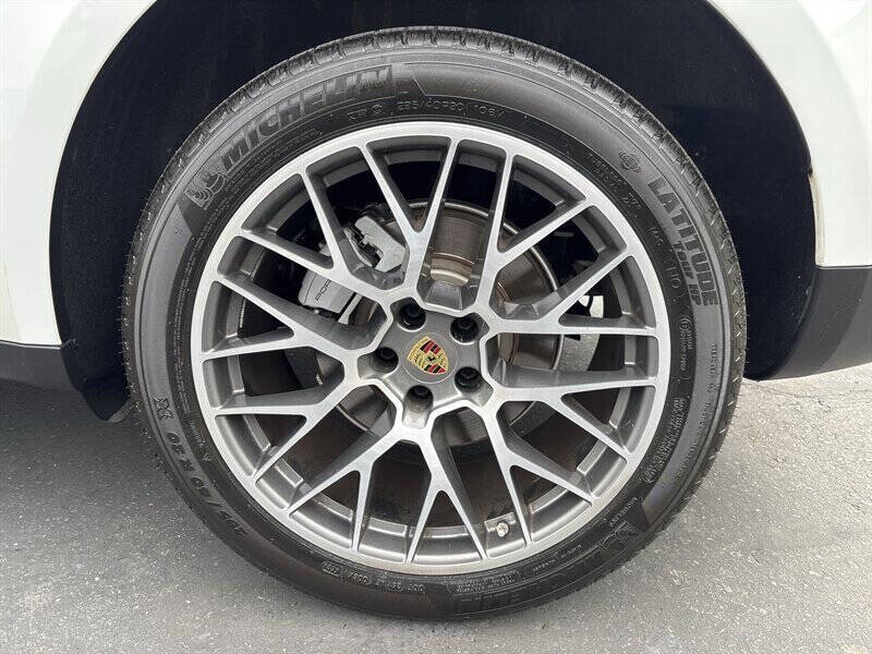 2016 Porsche Macan S