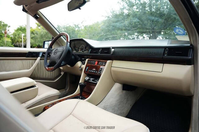 1995 Mercedes-Benz E-Class E 320