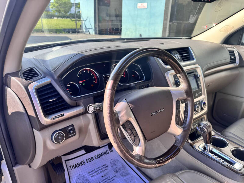2015 GMC Acadia Denali