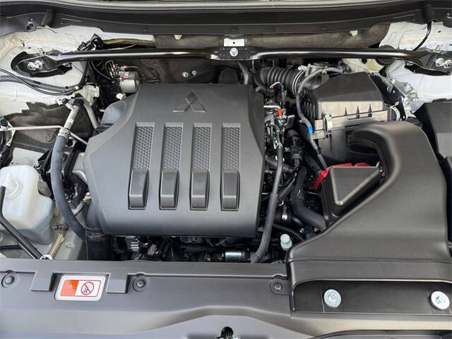 2026 Mitsubishi Eclipse Cross SE