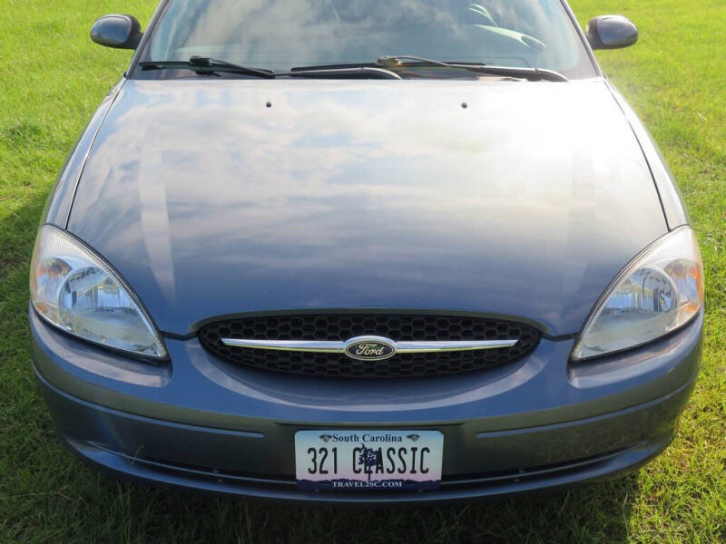 2000 Ford Taurus SE