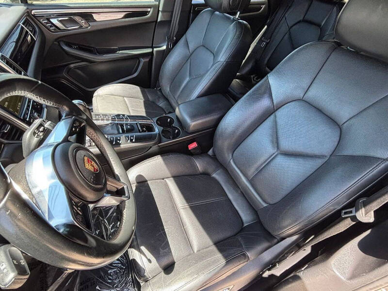 2015 Porsche Macan S
