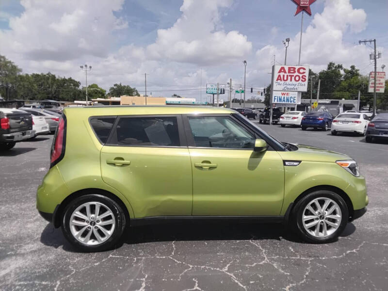 2017 Kia Soul +
