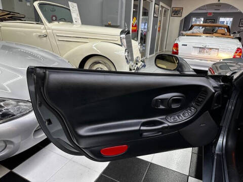 2004 Chevrolet Corvette