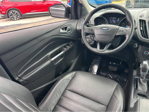 2019 Ford Escape Titanium