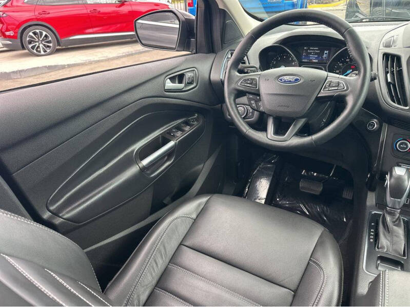 2019 Ford Escape Titanium