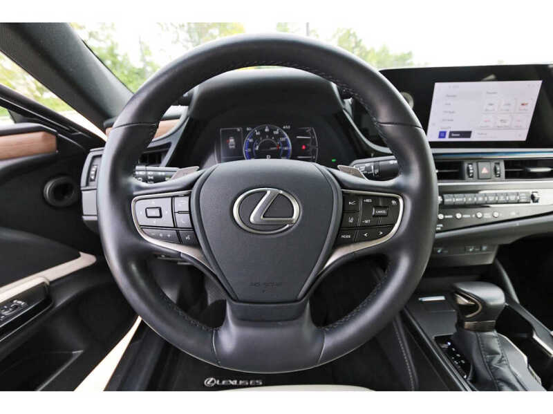 2025 Lexus ES 350