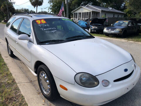 1996 Ford Taurus for sale at Castagna Auto Sales LLC in Saint Augustine FL