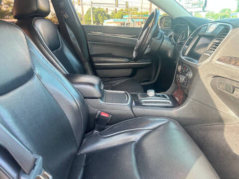 2019 Chrysler 300 Limited