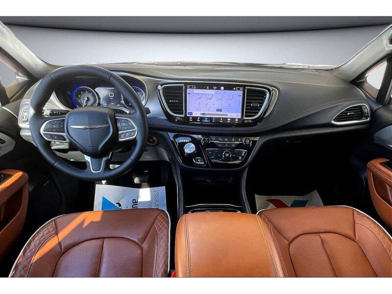 2024 Chrysler Pacifica Pinnacle