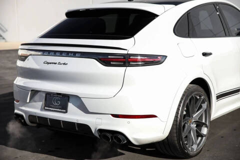 2020 Porsche Cayenne Turbo Coupe