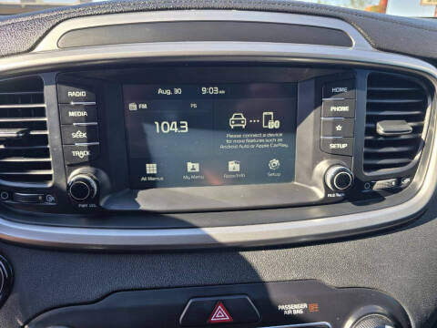 2020 Kia Sorento LX V6