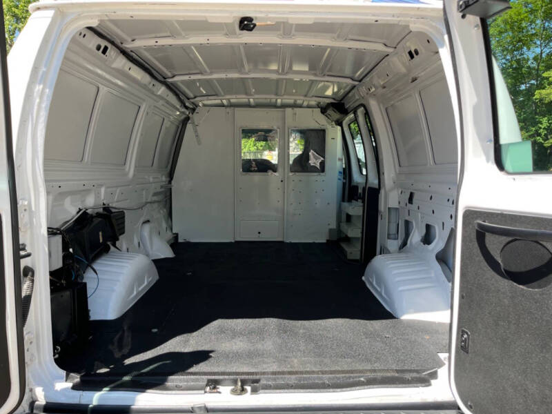 2014 Ford E-Series E-350 SD