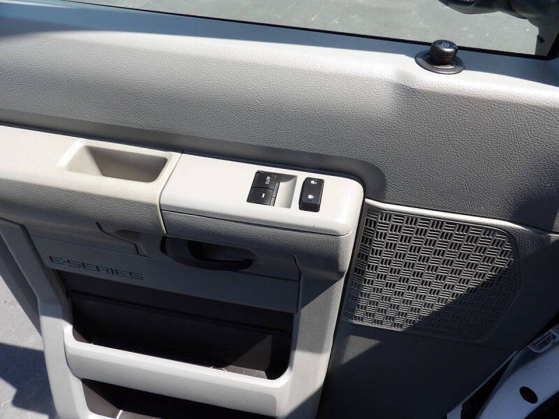 2023 Ford E-Series