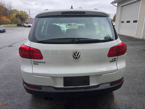 2018 Volkswagen Tiguan Limited 2.0T 4Motion