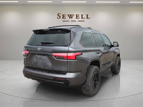 2023 Toyota Sequoia SR5