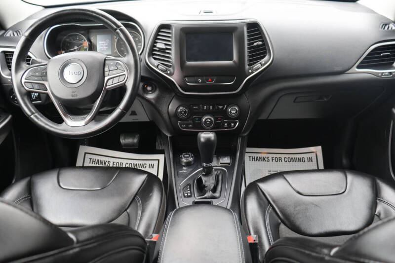 2019 Jeep Cherokee Latitude Plus