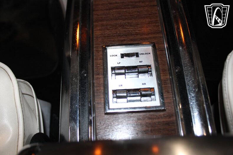 1964 Ford Thunderbird