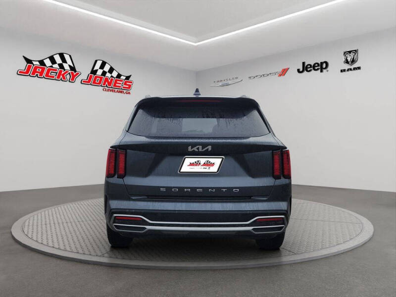 2022 Kia Sorento S