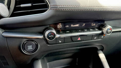 2024 Mazda Mazda3 Hatchback 2.5 S Preferred