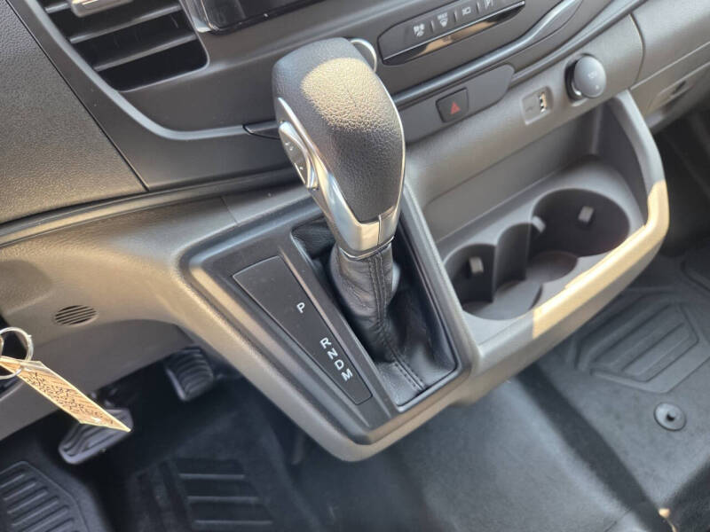 2025 Ford Transit 250