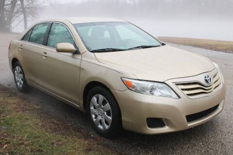2010 Toyota Camry for sale at Auto House Superstore in Terre Haute IN