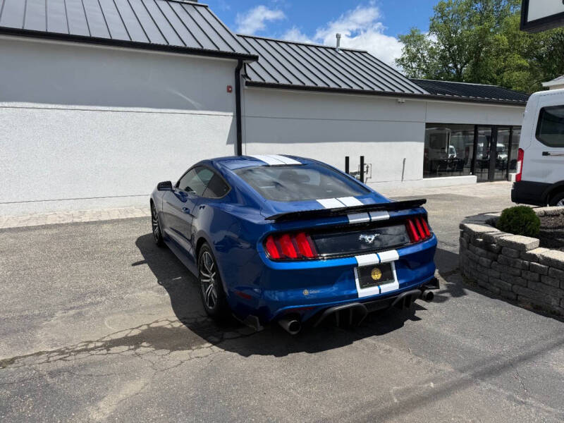 2017 Ford Mustang EcoBoost Premium