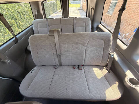 2011 Chevrolet Express LT 3500