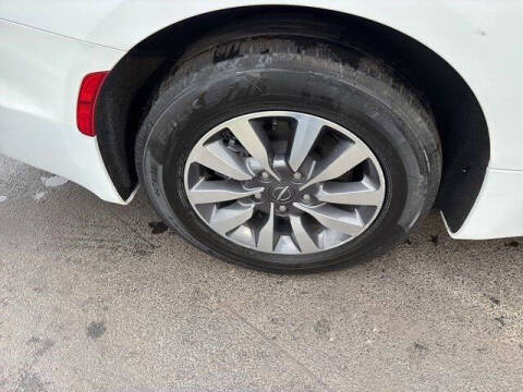 2022 Chrysler Pacifica Hybrid Touring L