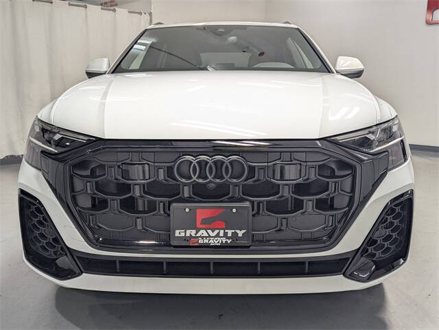 2024 Audi Q8 quattro Premium Plus 55 TFSI