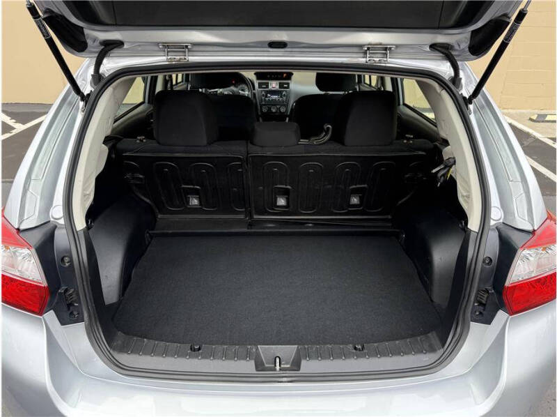 2012 Subaru Impreza 2.0i Premium