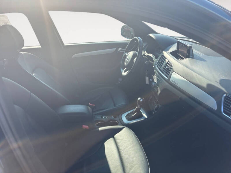 2018 Audi Q3 2.0T quattro Premium