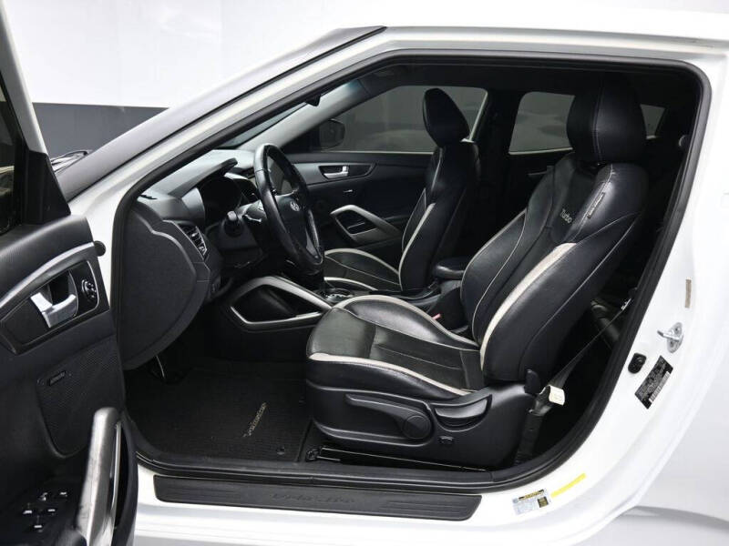 2013 Hyundai Veloster Turbo