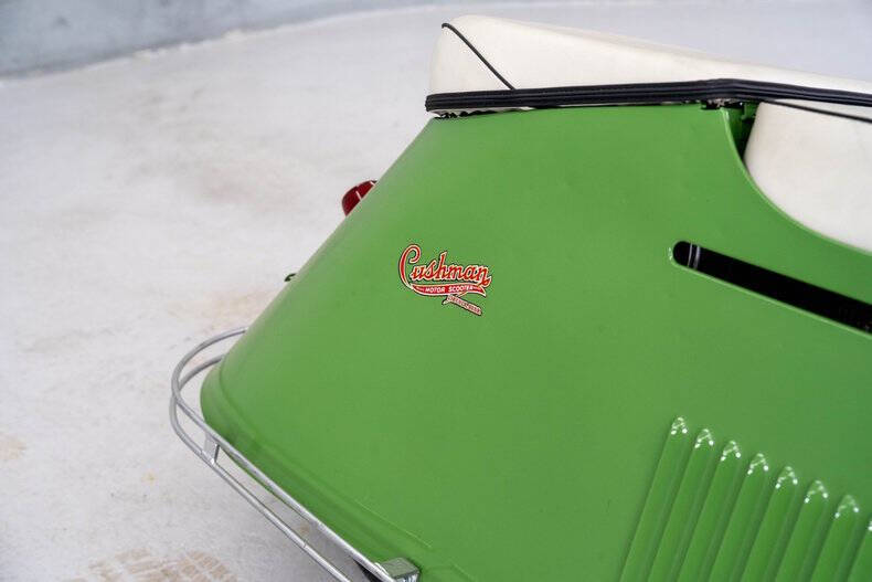 1950 Cushman Road King Model 65