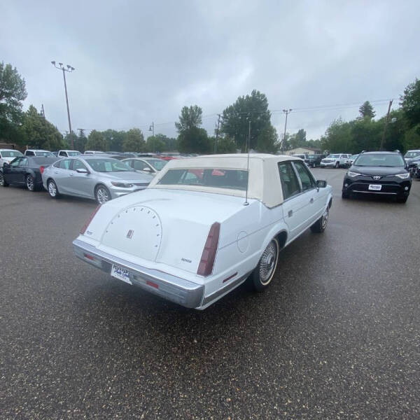 1987 Lincoln Continental