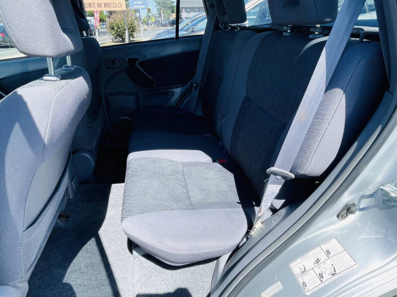 2003 Toyota RAV4