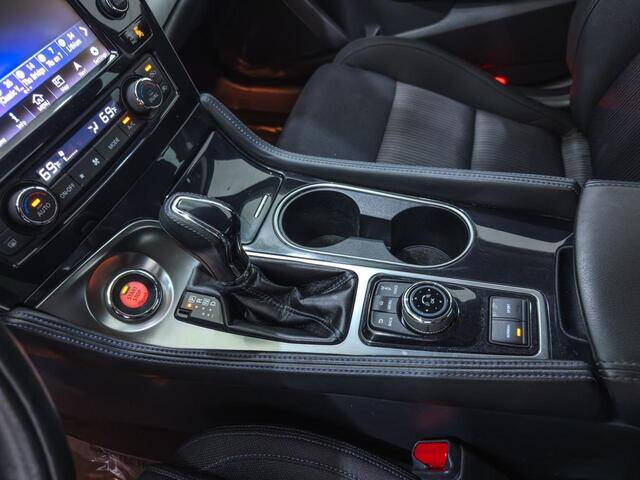 2017 Nissan Maxima