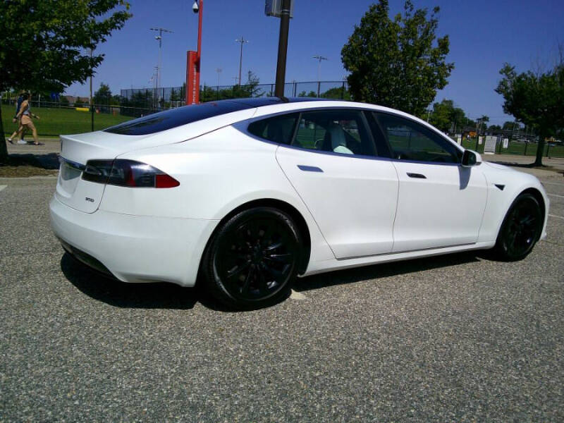 2017 Tesla Model S
