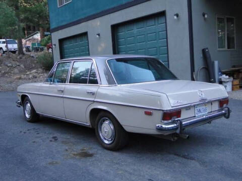 1969 Mercedes-Benz 250