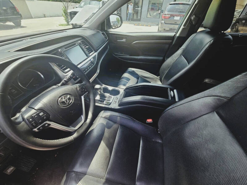 2015 Toyota Highlander Limited