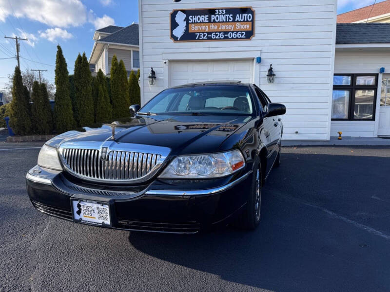 2006 Lincoln Town Car Signature Limited