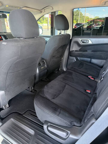 2015 Nissan Pathfinder SL