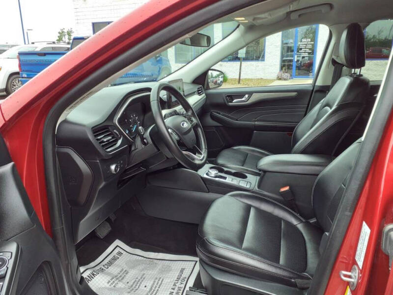 2022 Ford Escape SEL