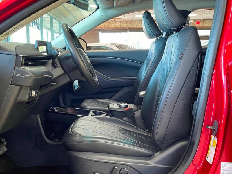 2021 Ford Mustang Mach-E Select