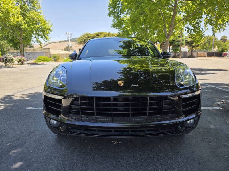 Used 2017 Porsche Macan Base with VIN WP1AA2A54HLB05219 for sale in Fremont, CA